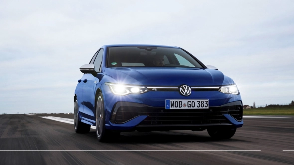Volkswagen Golf - slide 1
