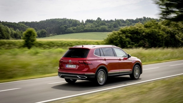 Volkswagen The New Tiguan - slide 2